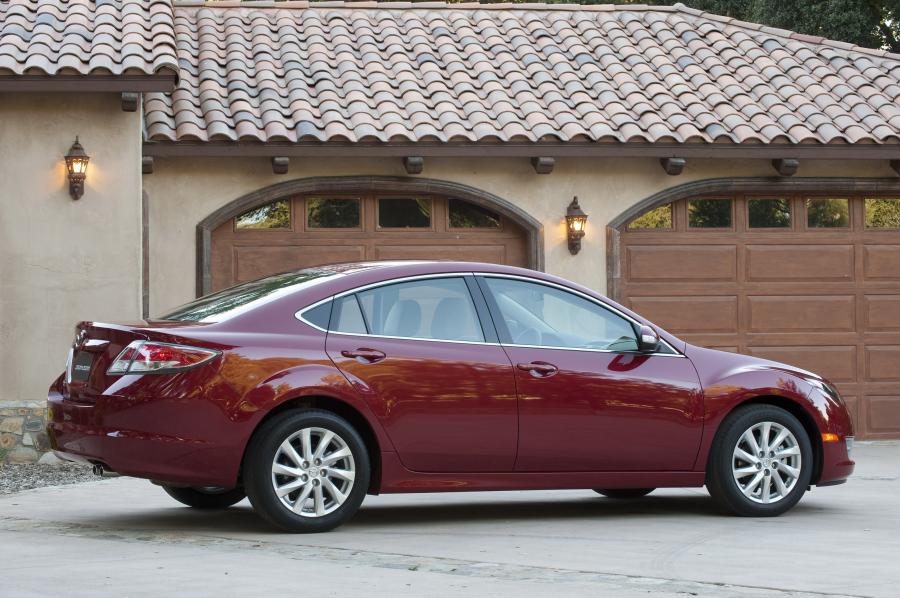  Mazda6 2009 года  (US) (фото 37 из 89)
